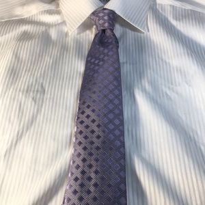 Calvin Klein - Mauve jacquard square pattern tie 100% silk. NWT